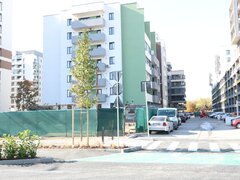 Trei camere la parter cu curte proprie de 57 mp, 2 bai, pozitie pe sud, comision 0%
